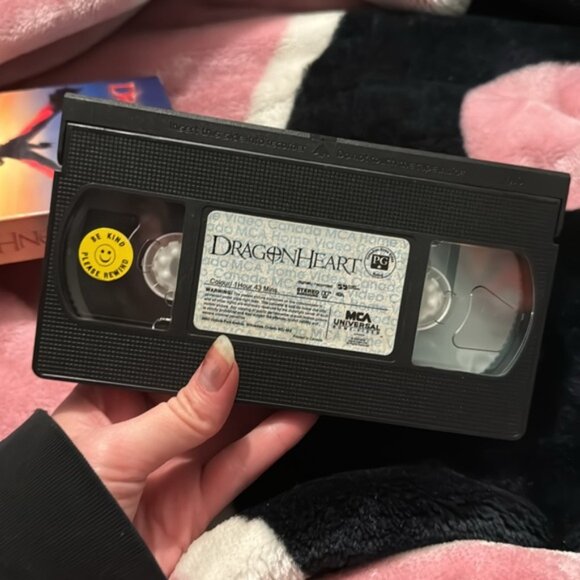 Vintage DragonHeart VHS - Picture 3 of 4